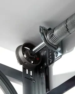 Sistema seguridad puerta seccional guias acero galvanizado y muelles torsión